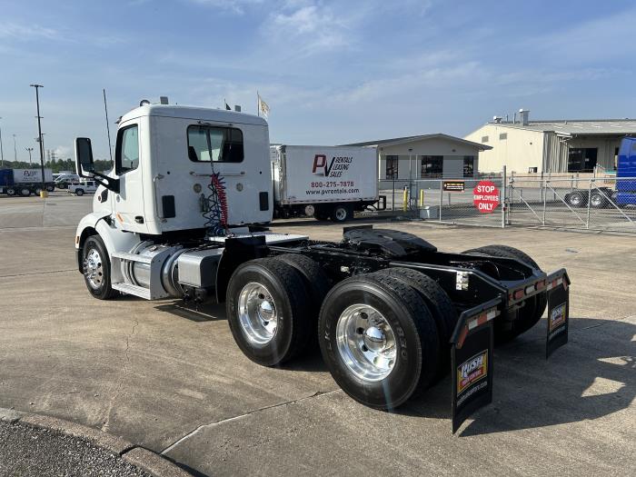 2020 Peterbilt 579-3