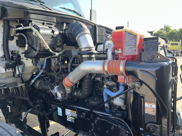 2020 Peterbilt 579-19