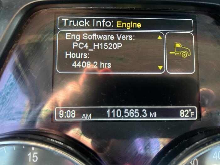 2020 Peterbilt 579-32