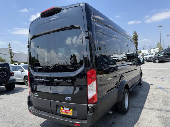 2025 Ford Transit 350 HD-5