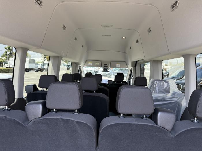 2025 Ford Transit 350 HD-12