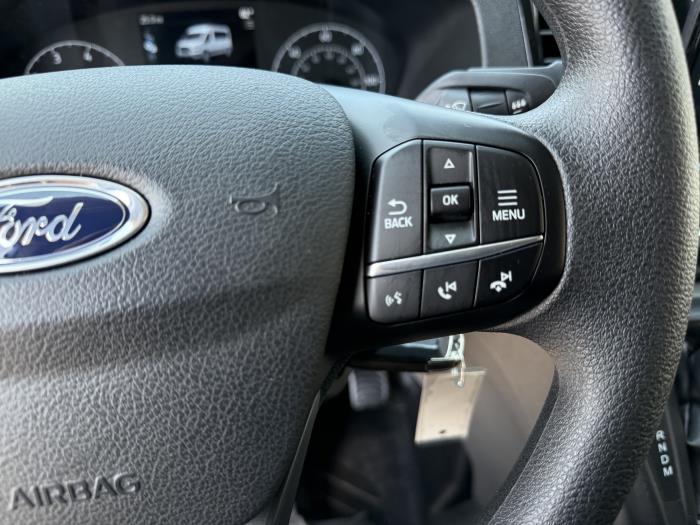 2025 Ford Transit 350 HD-23