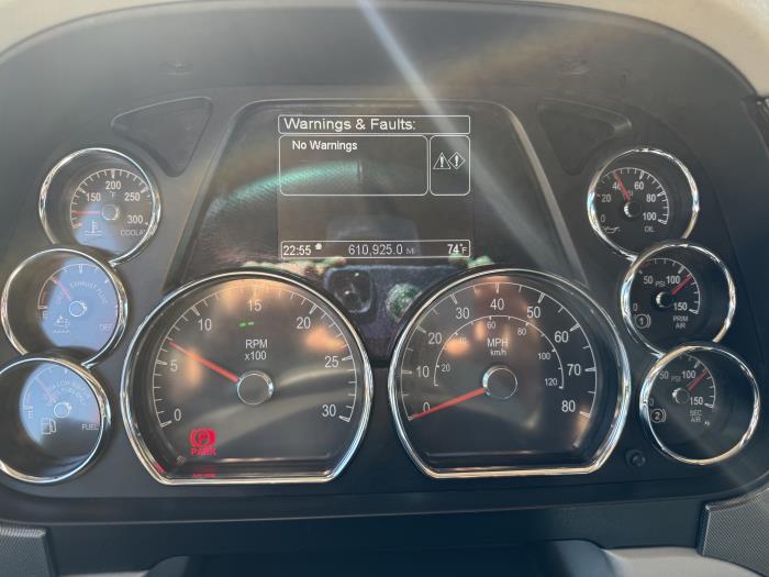 2018 Peterbilt 579-5