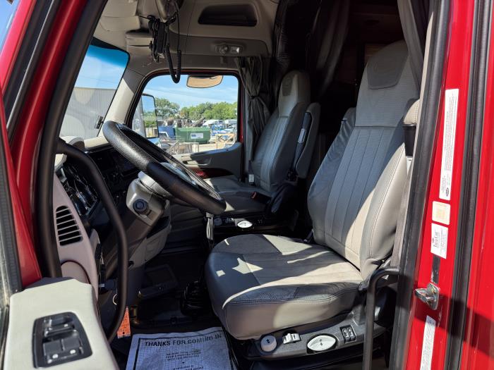 2018 Peterbilt 579-31
