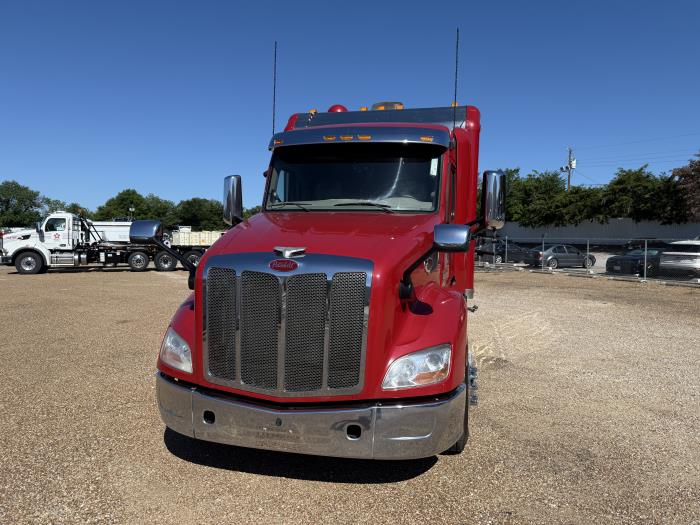 2018 Peterbilt 579-34
