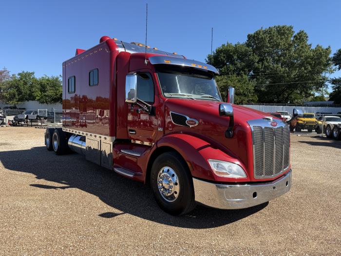 2018 Peterbilt 579-38
