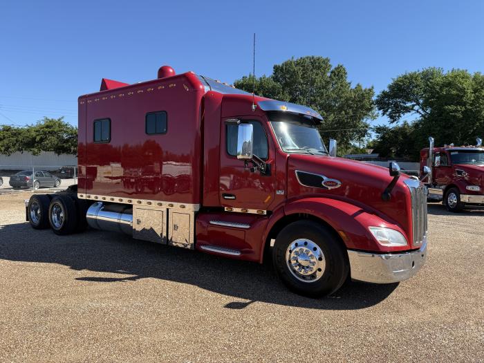 2018 Peterbilt 579-39
