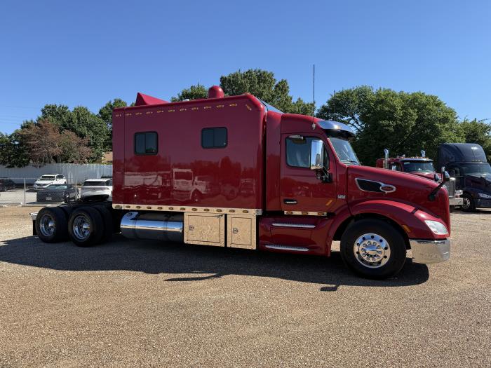 2018 Peterbilt 579-3