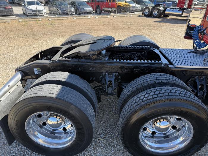 2018 Peterbilt 579-42