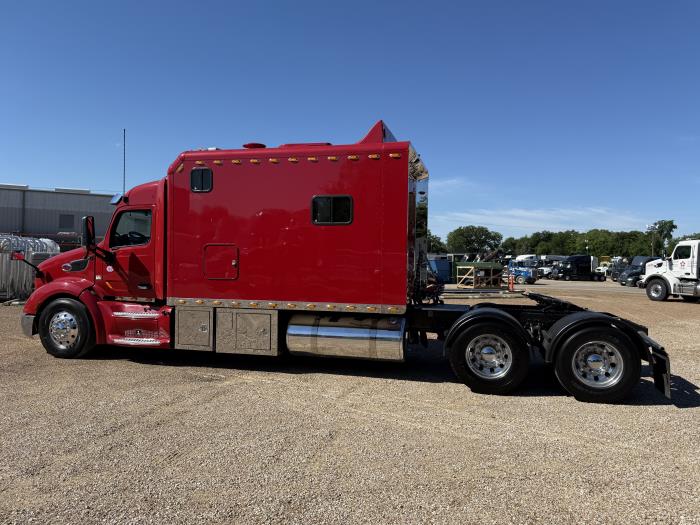2018 Peterbilt 579-47