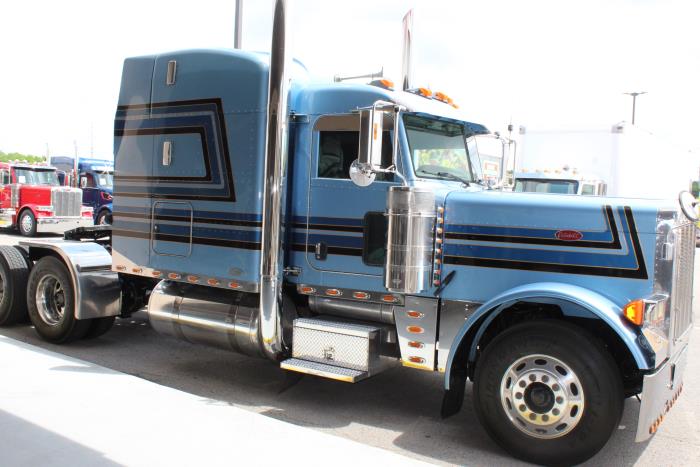 2007 Peterbilt 379-7