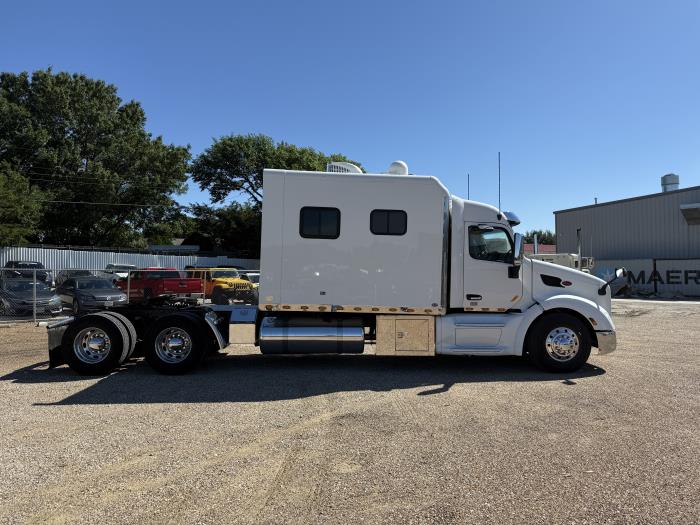 2021 Peterbilt 579-47