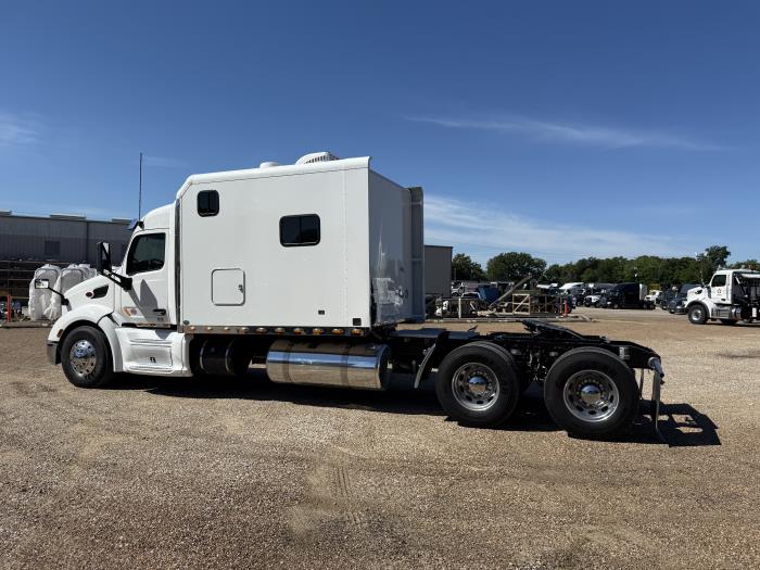 2021 Peterbilt 579-53