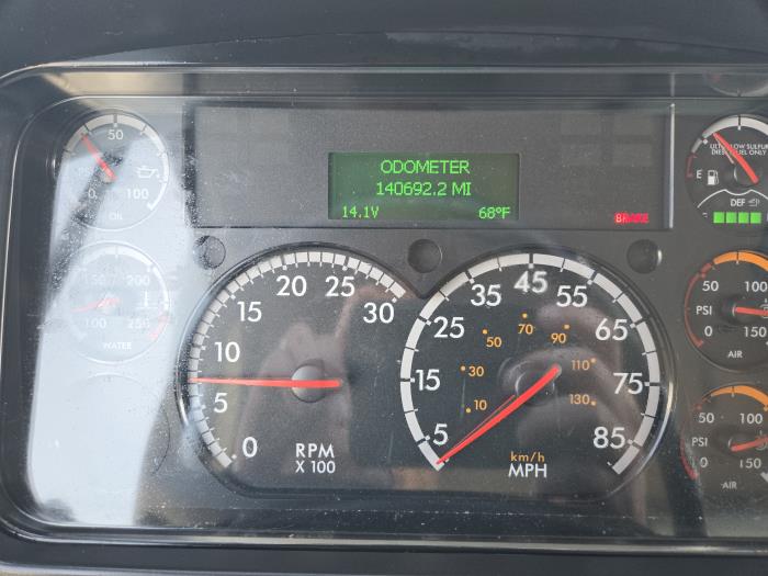 2020 Freightliner Business Class M2 106-4
