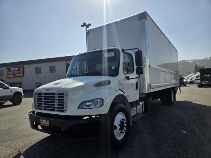 2020 Freightliner Business Class M2 106-8