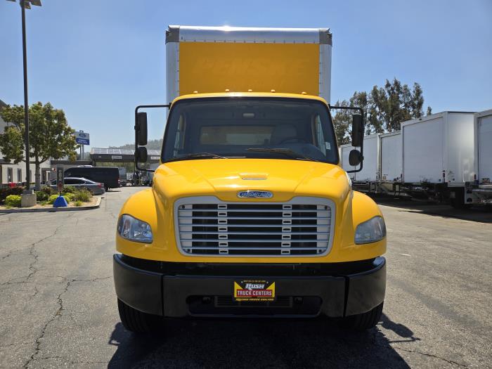 2020 Freightliner Business Class M2 106-6