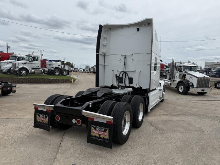 2023 Peterbilt 579-20