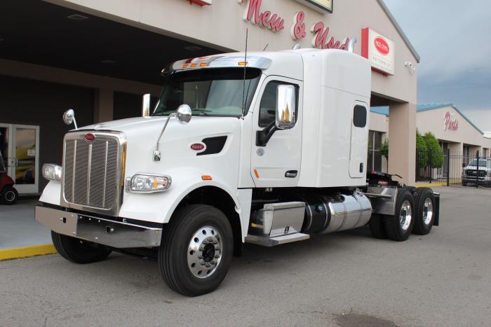 2021 Peterbilt 567-1
