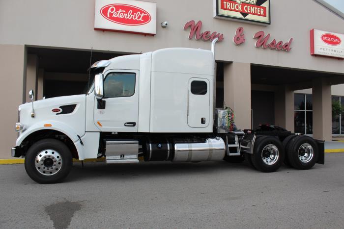 2021 Peterbilt 567-3