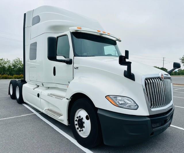 2019 International LT625-3