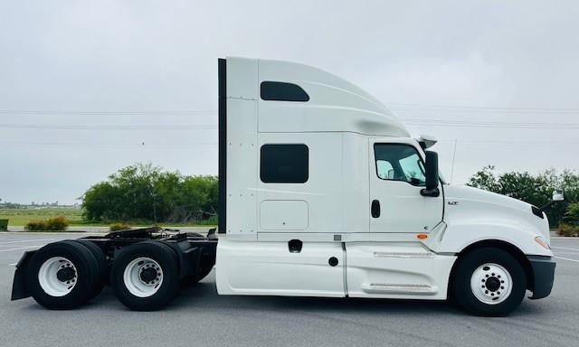 2019 International LT625-4