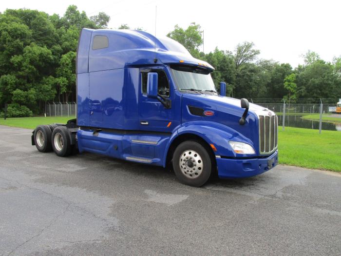 2022 Peterbilt 579-11