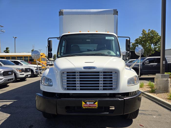 2019 Freightliner Business Class M2 106-7
