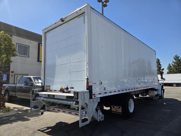 2019 Freightliner Business Class M2 106-12