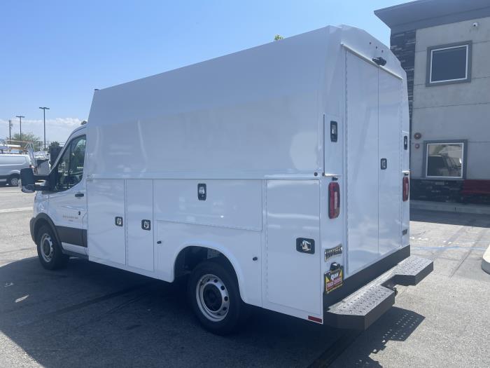 2024 Ford Transit-350-2