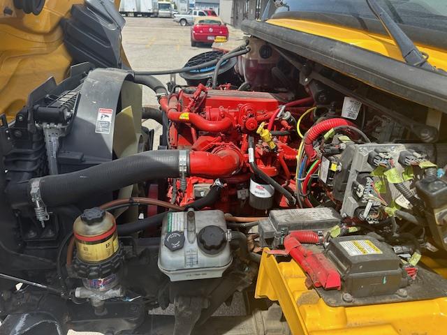2020 Freightliner Business Class M2 106-24