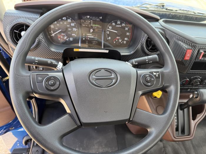 2025 Hino L6-9