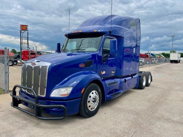 2022 Peterbilt 579-4