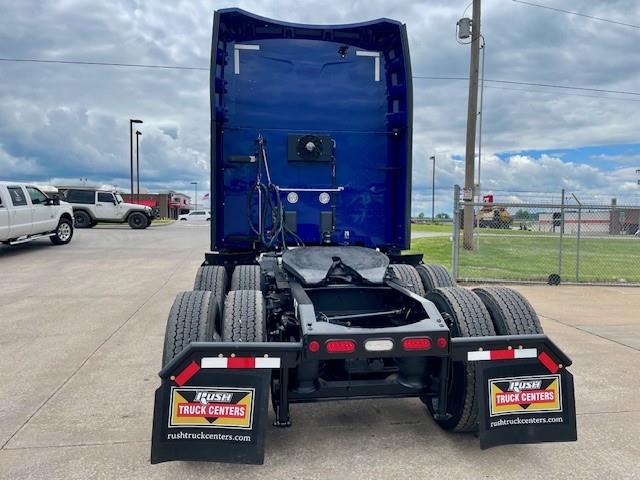 2022 Peterbilt 579-9