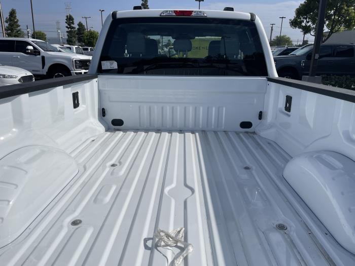 2025 Ford F-250-6