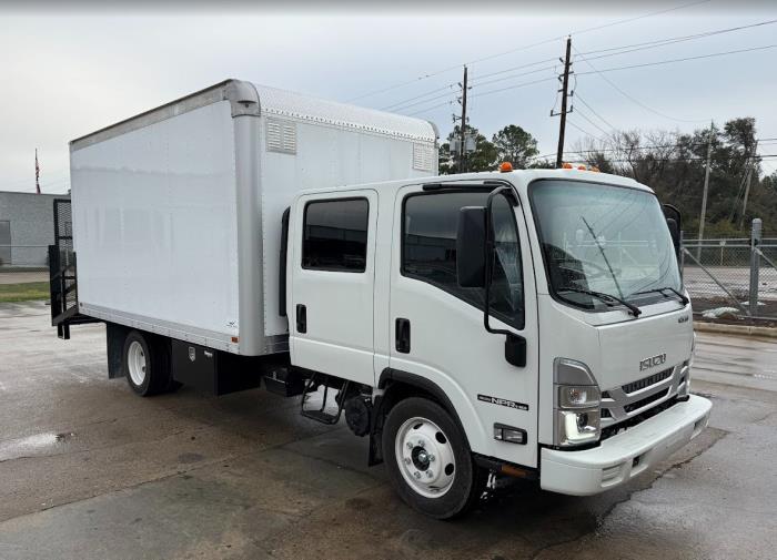 2025 Isuzu NPR-HD-9