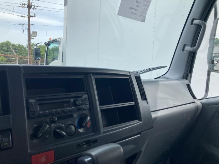 2019 Isuzu NPR-11
