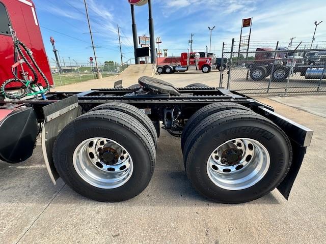 2021 Peterbilt 389-10