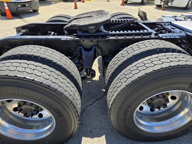 2020 International LT625-14