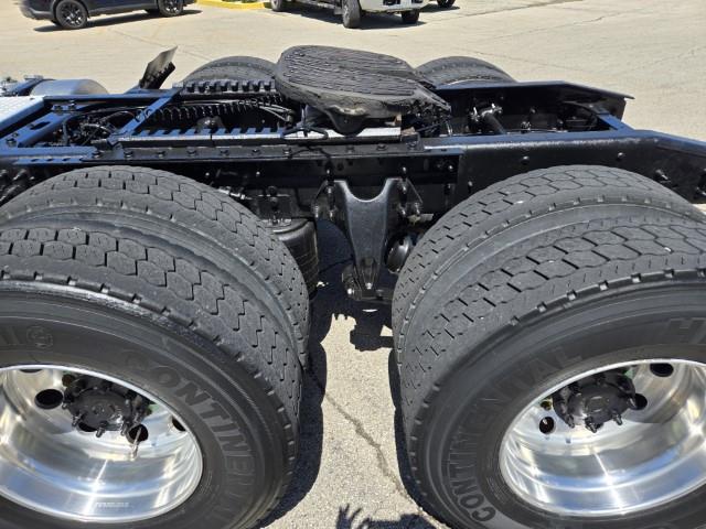 2020 International LT625-15
