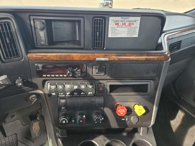 2020 International LT625-8