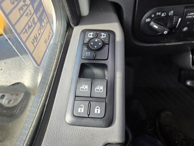 2020 International LT625-14