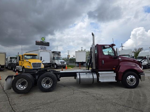 2021 International LT625-4