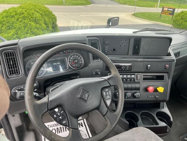 2020 International LT625-11