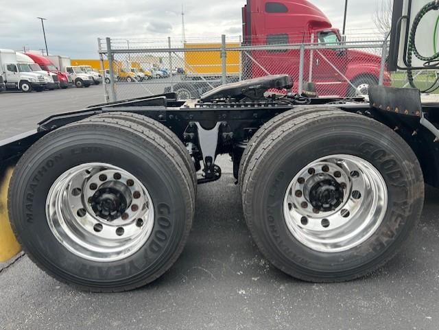 2020 International LT625-15