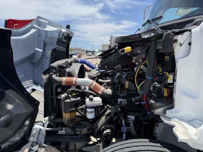 2025 Peterbilt 536-10