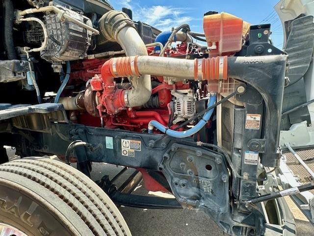 2021 Peterbilt 579-16
