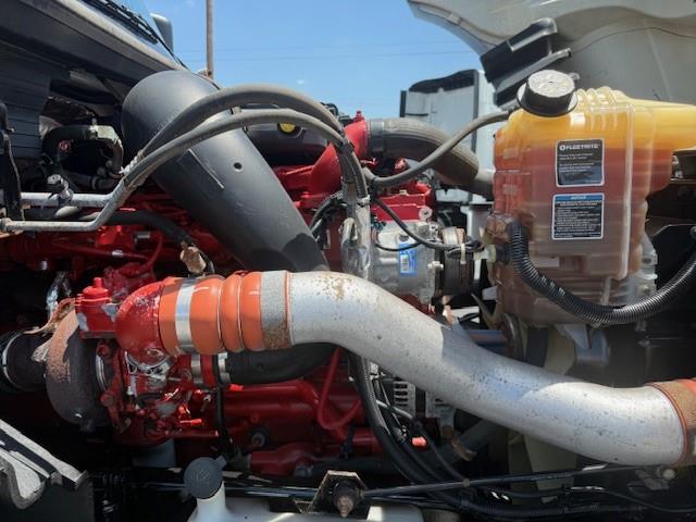 2019 International LT625-6