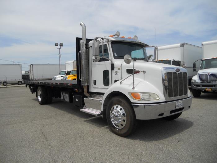 2016 Peterbilt 337-2
