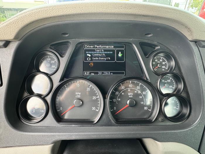 2021 Peterbilt 579-12