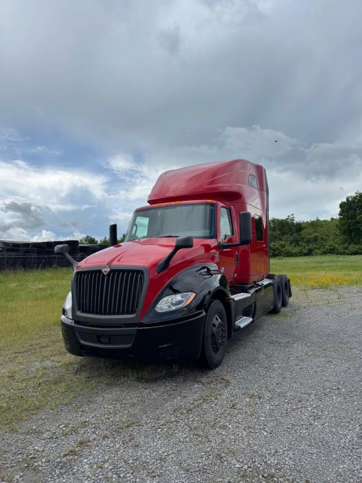 2022 International LT625-1